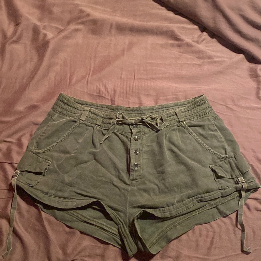 Free people dark green cargo short in size 8